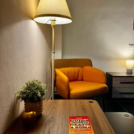 Amp Vatican House 로마